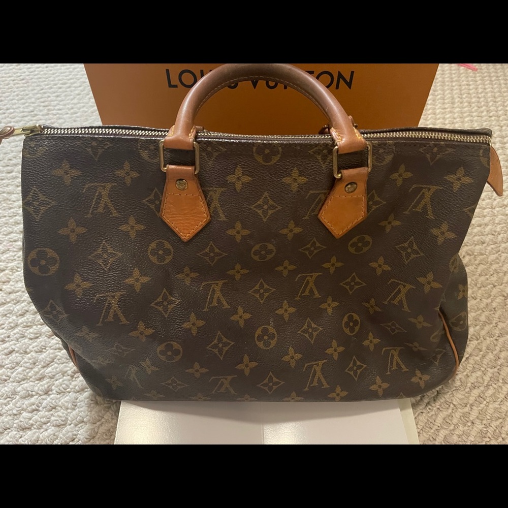 100% authentic speedy 35 Monogram